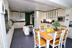 Photo 19- click for photo gallery